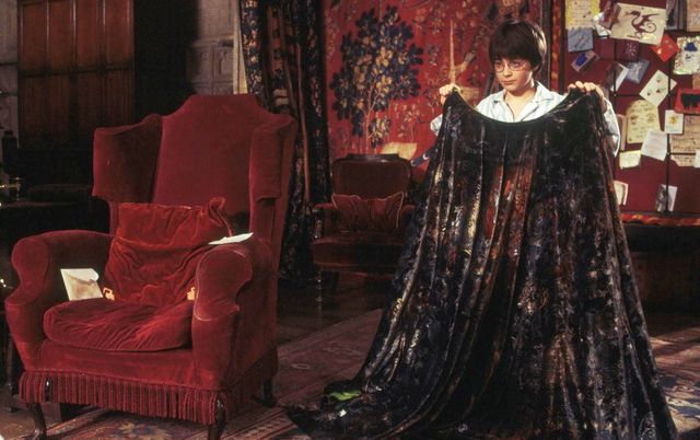 图片来源:http://harrypotter.wikia.com/wiki/Cloak_of_Invisibility